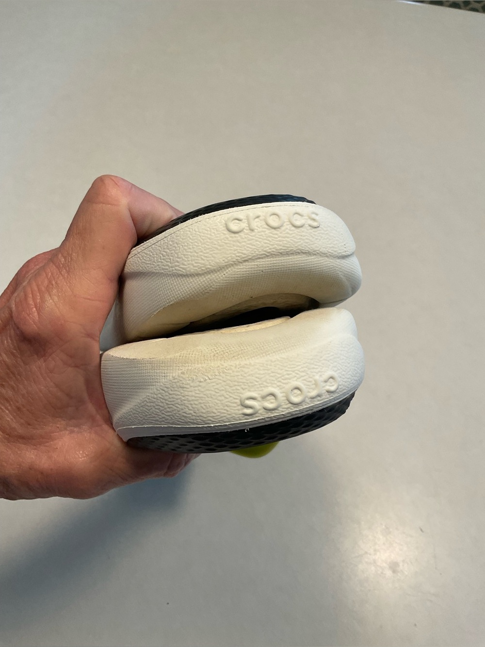 Crocs LiteRide Flip - Picture 5 of 6